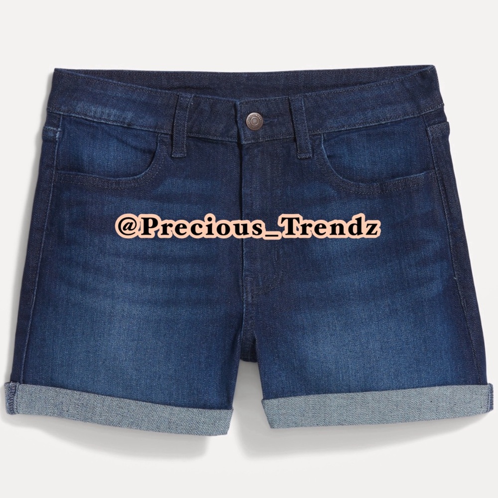 📦 Old Navy High-Waisted Wow Jean Shorts 3” Inseam Size 22 Dark wash